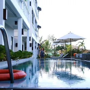 hoi-an-corn-riverside-villa.hotelsofhoian.com/