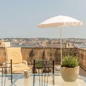 valletta-penthouse.qawrahotelsmalta.org/